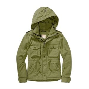 Aritzia TNA Commodore Winter Utility Jacket